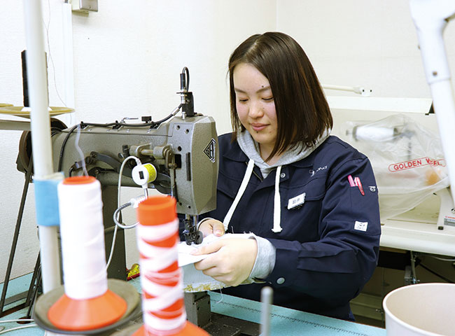 岩井 菜美子さん
